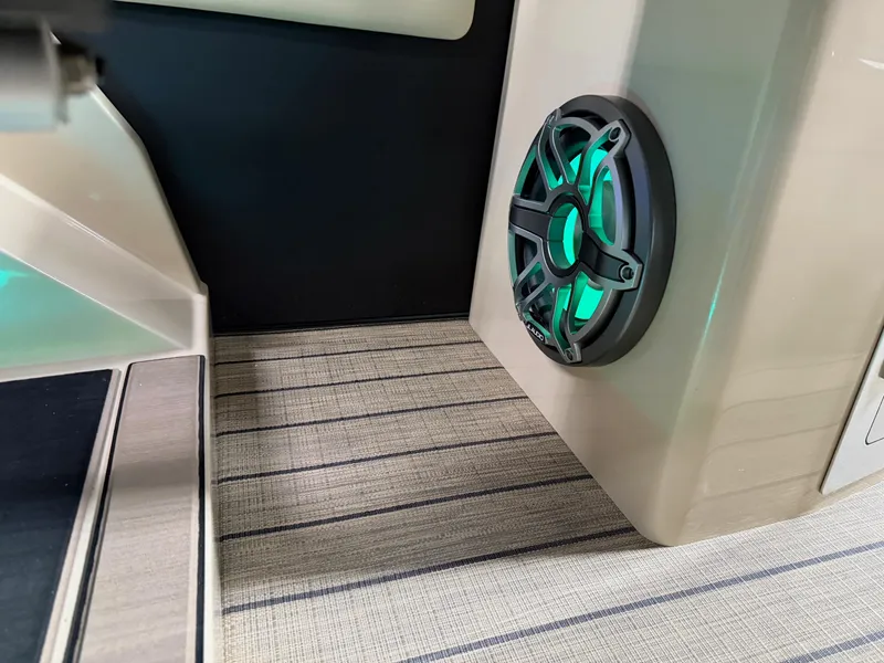 Slide: The Image of Speaker with green LED light on Sylvan G-3 CLZ DH boat, 2025 model. - 9