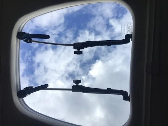 Slide: The Image of Boat hatch view of cloudy sky, Sea Ray Sundancer 2006. - 19