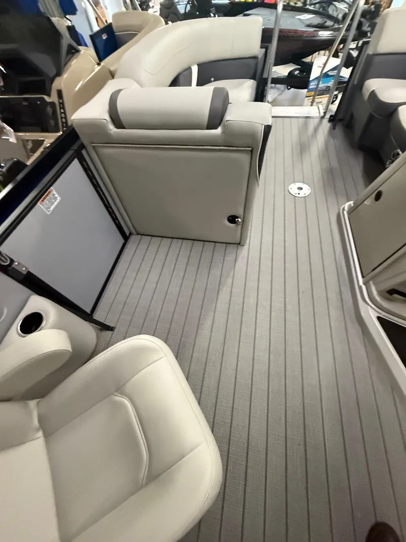 Slide: The Image of Sylvan X-1 CLZ DH 2025 - 8