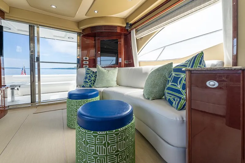 Slide: The Image of Port salon looking aft - 32