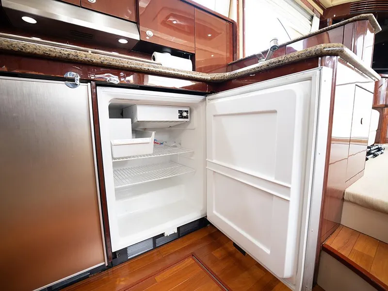 Slide: The Image of Refrigerator/freezer - 41