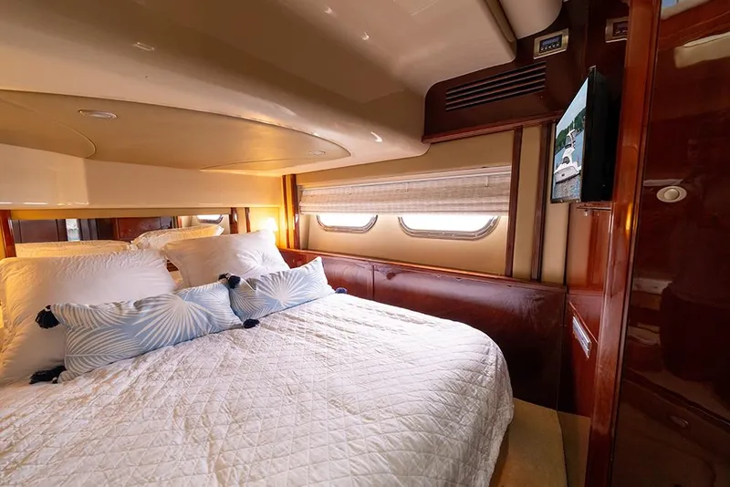 Slide: The Image of Master stateroom - 43