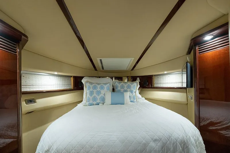 Slide: The Image of VIP stateroom - 48