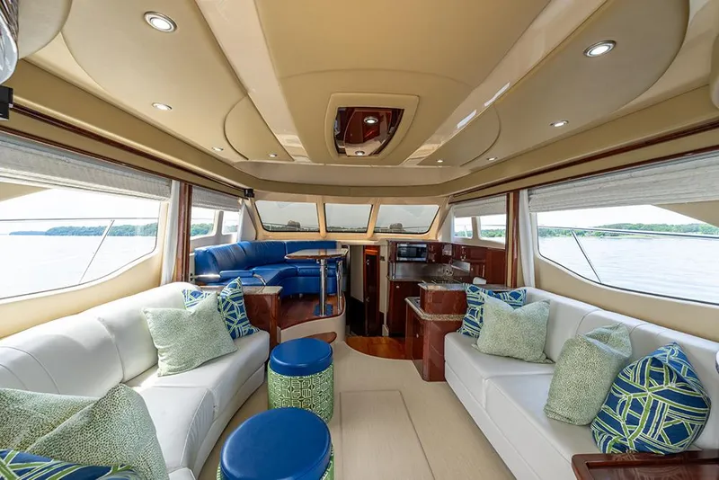 Slide: The Image of Salon - 8