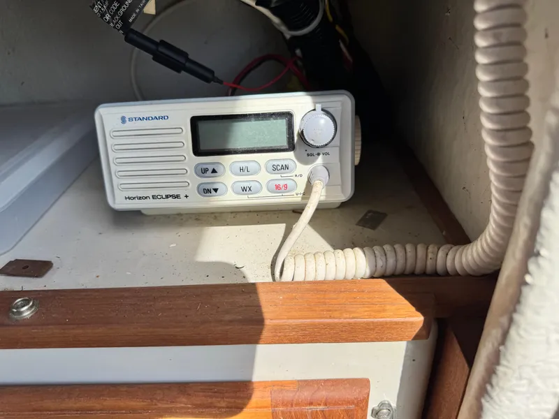 Slide: The Image of Ranger Tug R-21 2001 - 11