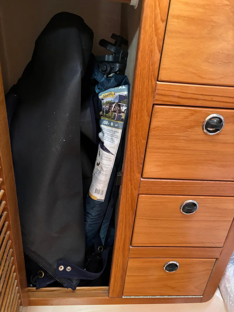 Slide: The Image of Catalina 36 MkII 2002 - 106