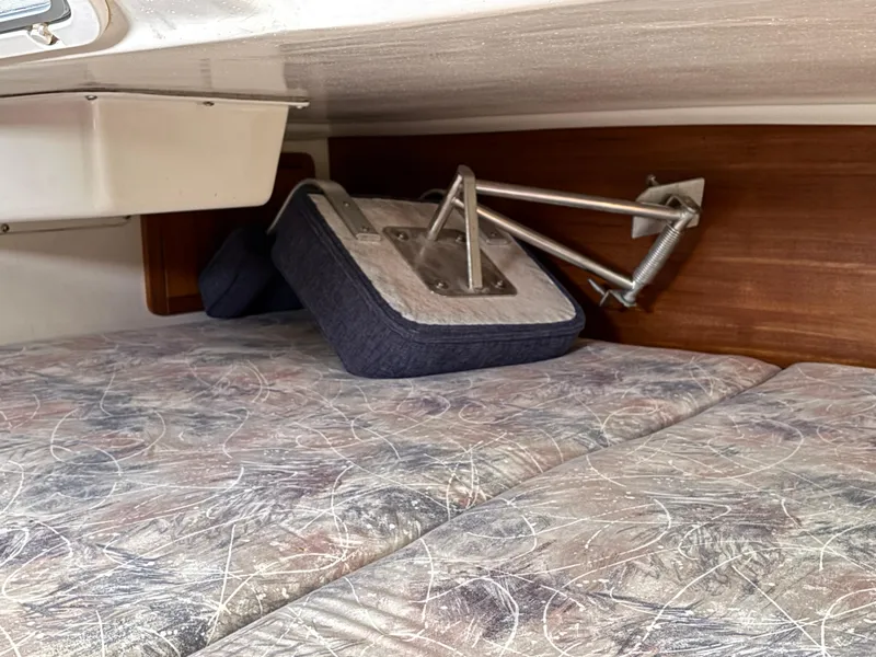 Slide: The Image of Catalina 36 MkII 2002 - 109