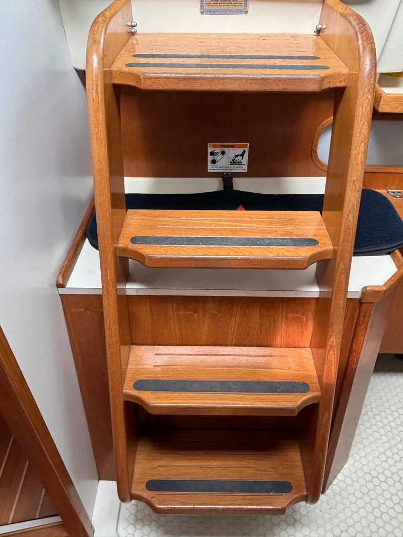 Slide: The Image of Catalina 36 MkII 2002 - 113