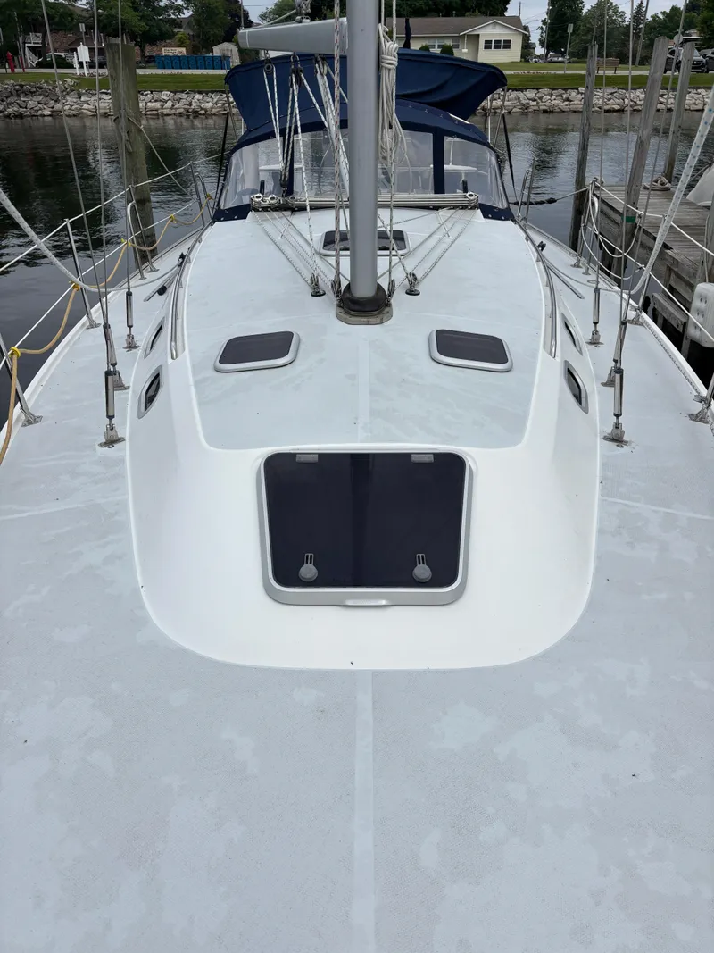 Slide: The Image of 2002 Catalina 36MKII sailboat deck view at marina. - 17