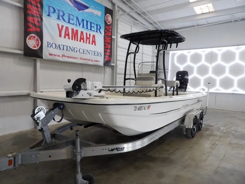 Slide: The Image of Mako Pro Skiff 19CC 2021 - 5