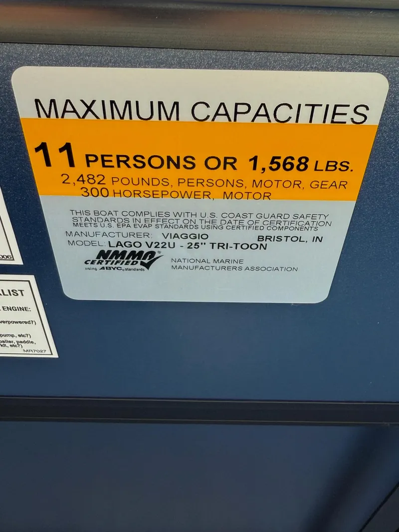 Slide: The Image of Maximum capacity label for Viaggio V22U, 2025 model, 11 persons or 1,568 lbs. - 25