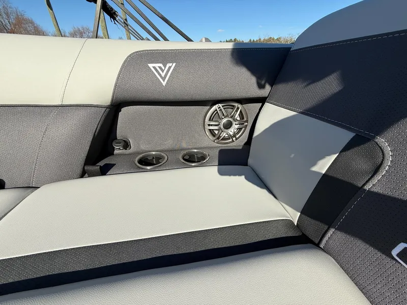Slide: The Image of 2025 Viaggio x20u boat interior with speaker and cup holders. - 10
