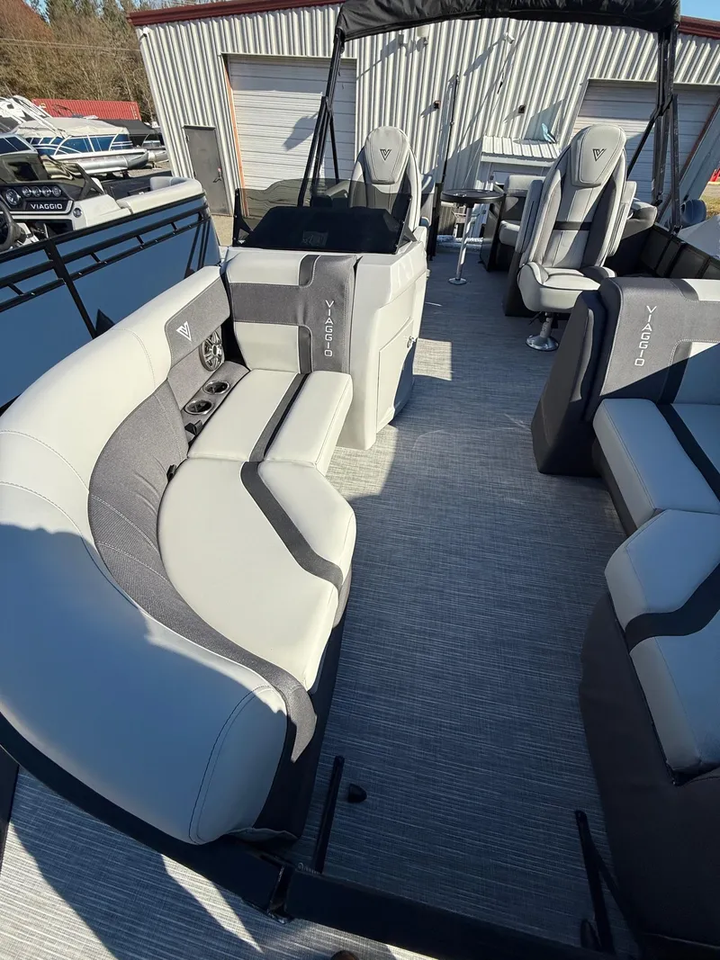 Slide: The Image of 2025 Viaggio x20u boat interior with modern seating and sleek design. - 6