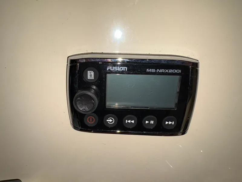 Slide: The Image of Fusion MS-NRX200i marine stereo on 2017 Rossiter 20 Coastal Cruiser. - 7