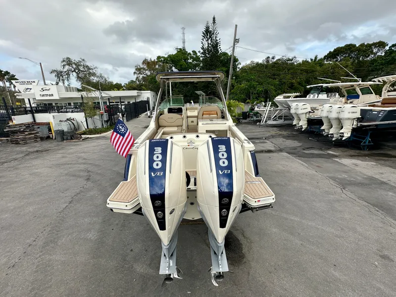 Slide: The Image of Chris-Craft Calypso 28 2025 - 22