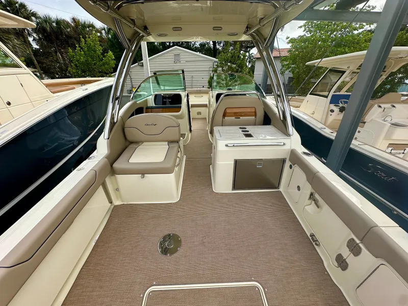 Slide: The Image of Chris-Craft Calypso 28 2025 - 7