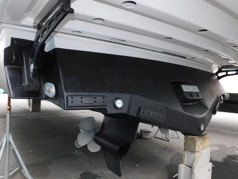 Slide: The Image of 2015 Formula YACHT 45 stern view with propeller and hull details. - 23