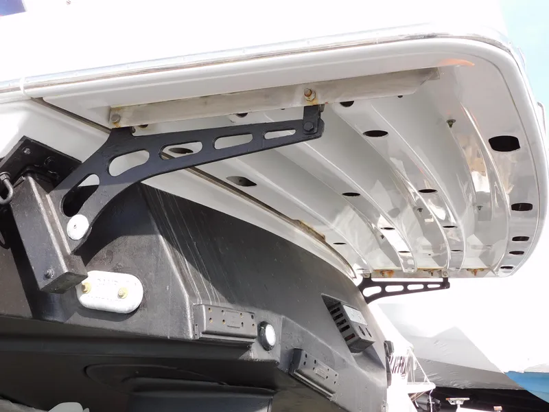 Slide: The Image of Close-up of 2015 Formula YACHT 45 hull and support structure. - 28