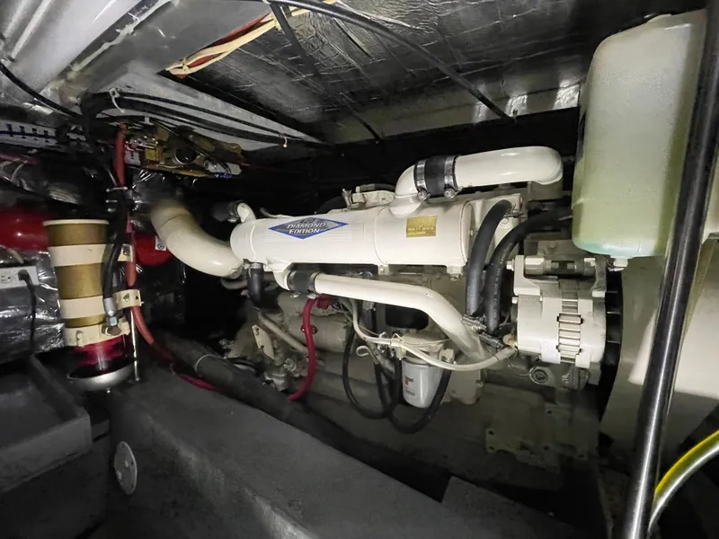 Slide: The Image of Carver 440 Aft Cabin Motor Yacht 1995 - 59