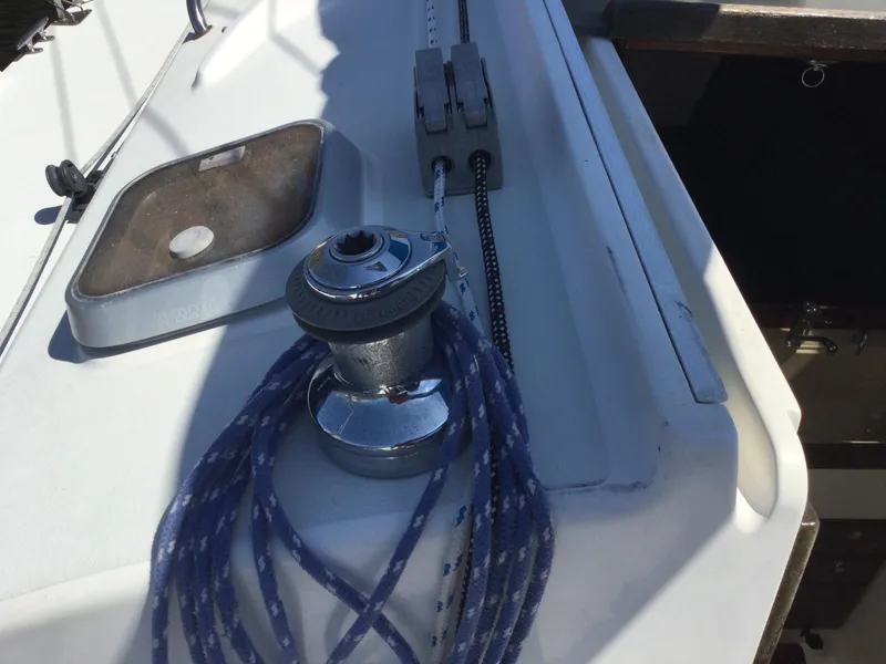 Slide: The Image of Deck of 1997 J Boats J/32 sailboat with winch and rope. - 16