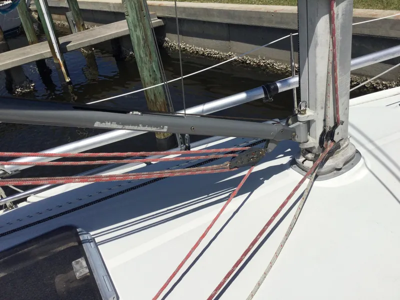 Slide: The Image of 1997 J Boats J/32 sailboat deck with rigging and mast details. - 18