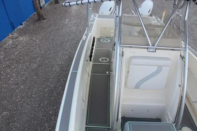 Slide: The Image of World Cat 246 SF 1999 - 18