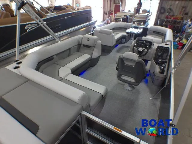 Slide: The Image of 2025 Princecraft Vectra 21 Cruise Lounge with Mercury 4-Stroke EFI, spacious interior, modern design. - 20