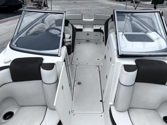 Slide: The Image of Yamaha 242 Limited 2013 - 12