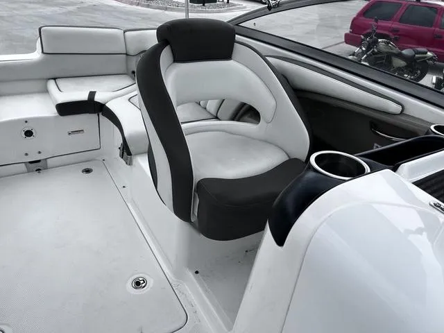 Slide: The Image of Yamaha 242 Limited 2013 - 13