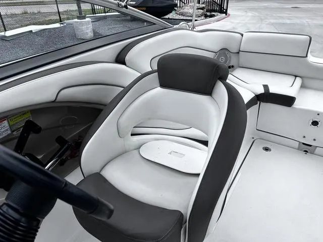 Slide: The Image of Yamaha 242 Limited 2013 - 14