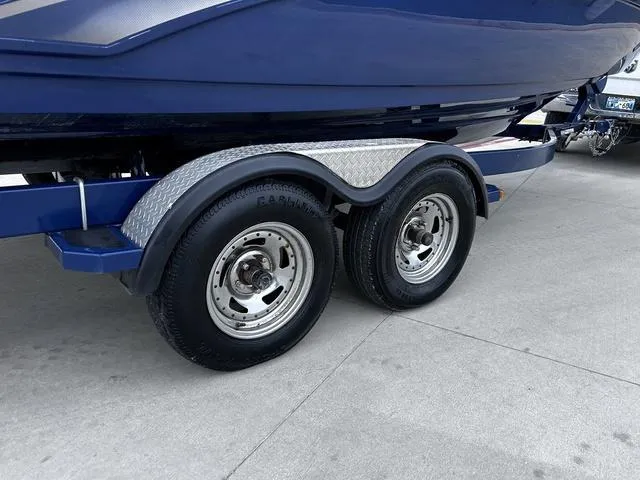 Slide: The Image of Yamaha 242 Limited 2013 - 3