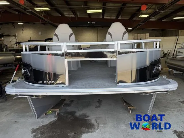Slide: The Image of 2025 Tahoe Sport 2185 Quad Fish pontoon boat in a showroom, featuring Honda 4-Stroke EFI. - 36