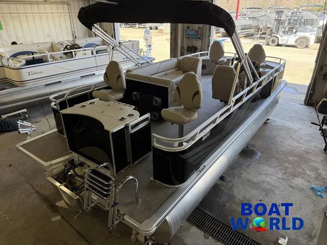 Slide: The Image of 2025 Tahoe Sport 2185 Quad Fish pontoon boat with Honda 4-Stroke EFI engine in showroom. - 48
