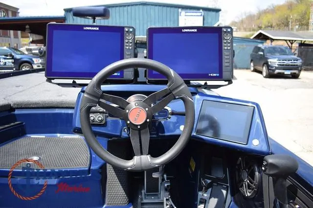 Slide: The Image of Ikon Boats LX20 2024 - 16