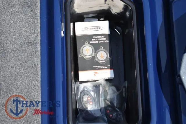 Slide: The Image of Ikon Boats LX20 2024 - 28