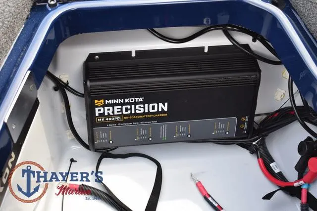 Slide: The Image of Ikon Boats LX20 2024 - 39