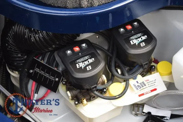 Slide: The Image of Ikon Boats LX20 2024 - 41