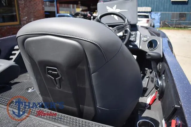 Slide: The Image of Ikon Boats VLE20 2025 - 17