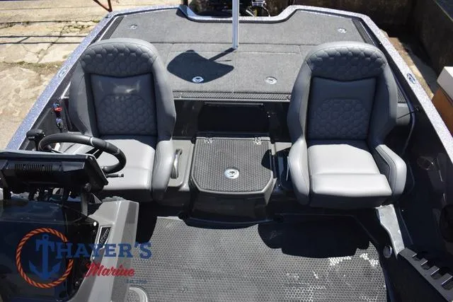 Slide: The Image of Ikon Boats VLE20 2025 - 19