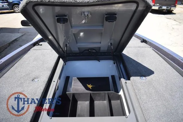 Slide: The Image of Ikon Boats VLE20 2025 - 22