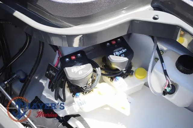 Slide: The Image of Ikon Boats VLE20 2025 - 34