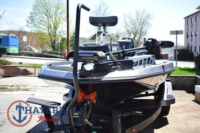 Slide: The Image of Ikon Boats VLE20 2025 - 7