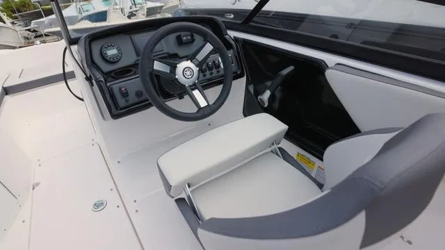 Slide: The Image of Yamaha TX1900A-AAG 2024 - 10