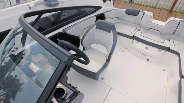 Slide: The Image of Yamaha TX1900A-AAG 2024 - 6