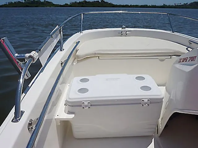 Slide: The Image of Boston Whaler 130 Super Sport 2024 - 6