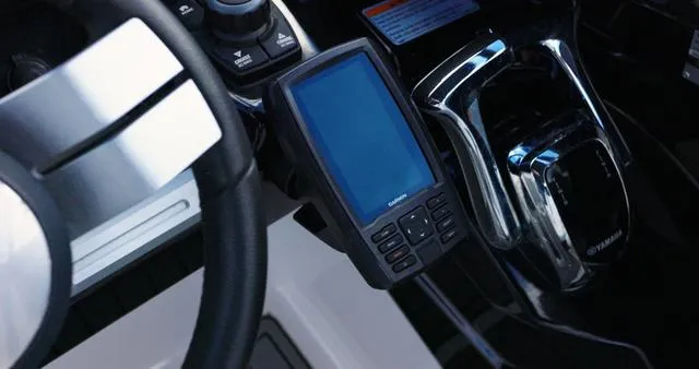 Slide: The Image of Yamaha 242X E-Series 2016 - 7