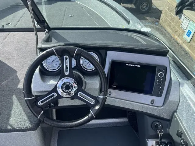 Slide: The Image of Lund 189 Pro-V GL 2020 - 11