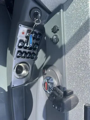 Slide: The Image of Lund 189 Pro-V GL 2020 - 12