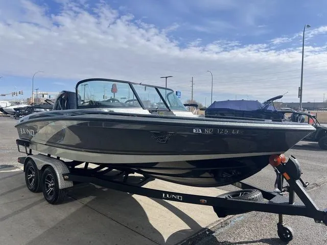 Slide: The Image of Lund 189 Pro-V GL 2020 - 4