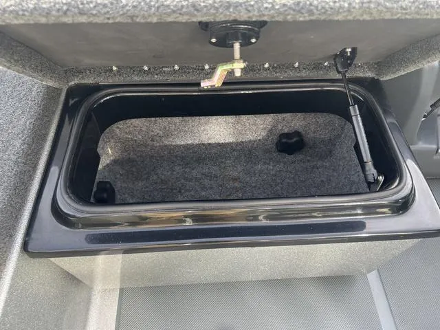 Slide: The Image of Lund 189 Pro-V GL 2020 - 7